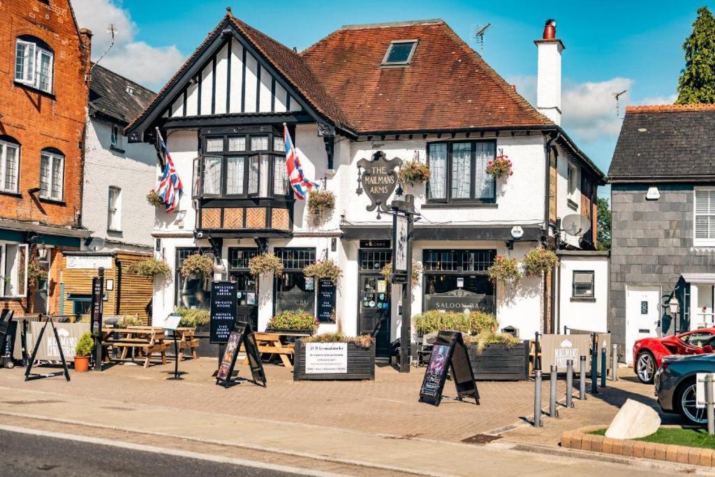 The Stag Hotel And Mailmans Arms Линдхърст Екстериор снимка