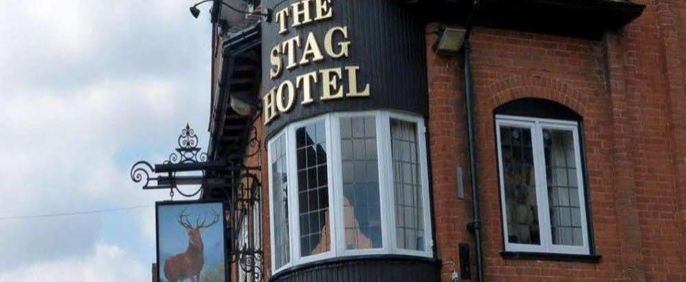 The Stag Hotel And Mailmans Arms Линдхърст Екстериор снимка